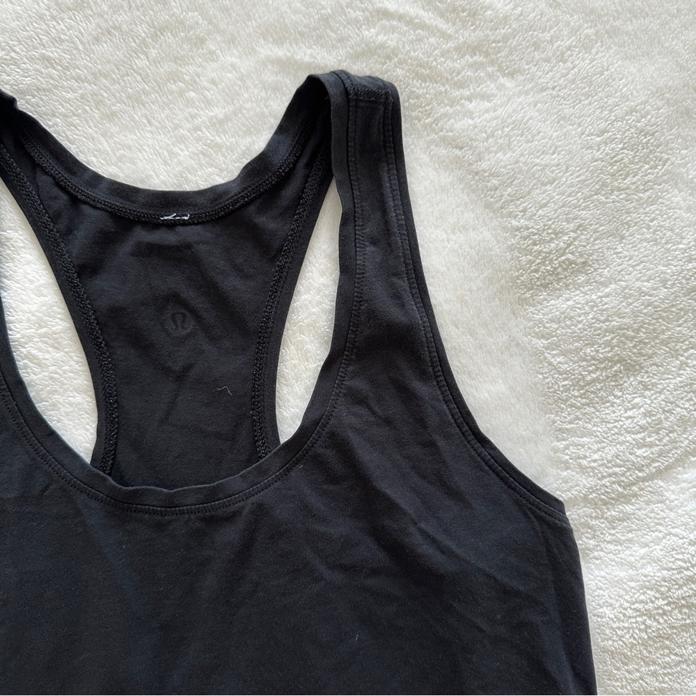 LULULEMON RACERBACK TANK WOMENS  SIZE 6 BLACK - Picture 14 of 15